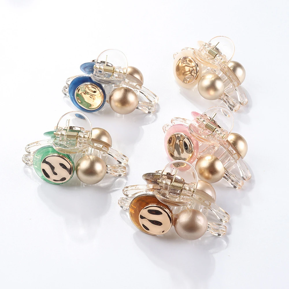 

Korean Sweet Mini Girls Hair Claw Round Imitation Pearl Hair Claw Hair Crab Clips Styling Make UP Tool Hair Accessories