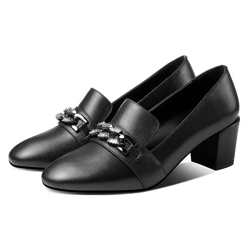 

Krazing pot 2020 new cow leather comfortable shoes round toe high heels metal chain young lady leisure spring daily pumps L71