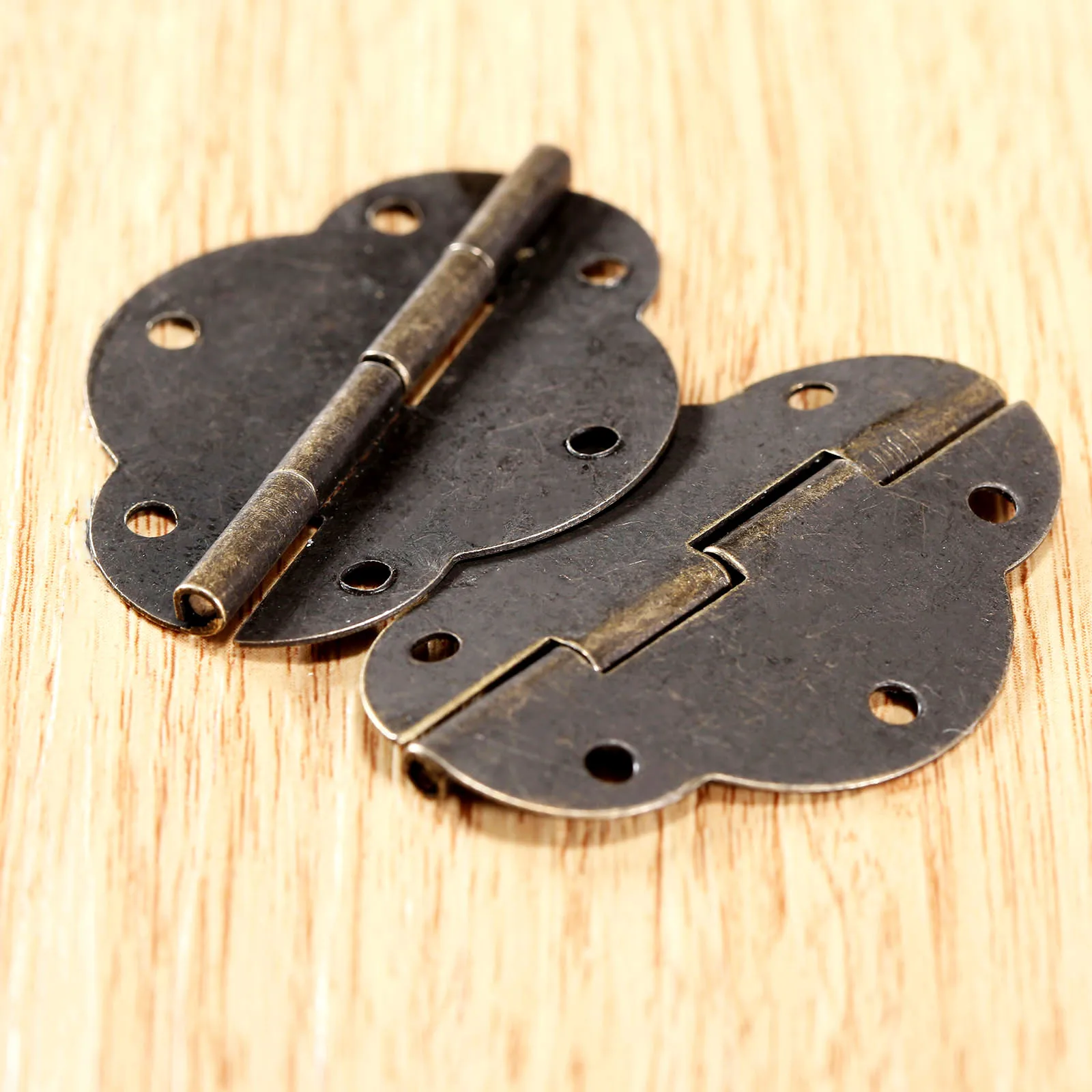 2 шт. Винтаж шкатулка для шкафных петель 46 мм/56 мм античная бронза 6 отверстий