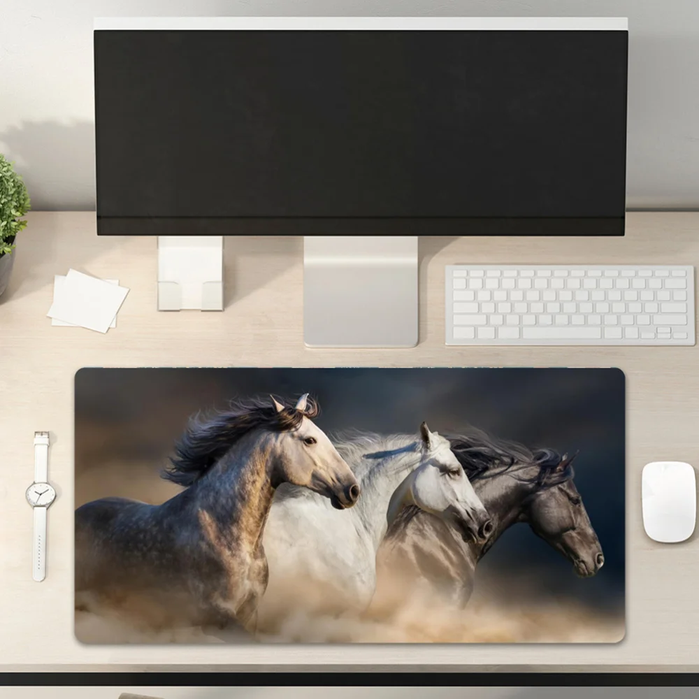 

Large Pad Extended Horse Pattern Computer Pad Nonslip Mat
