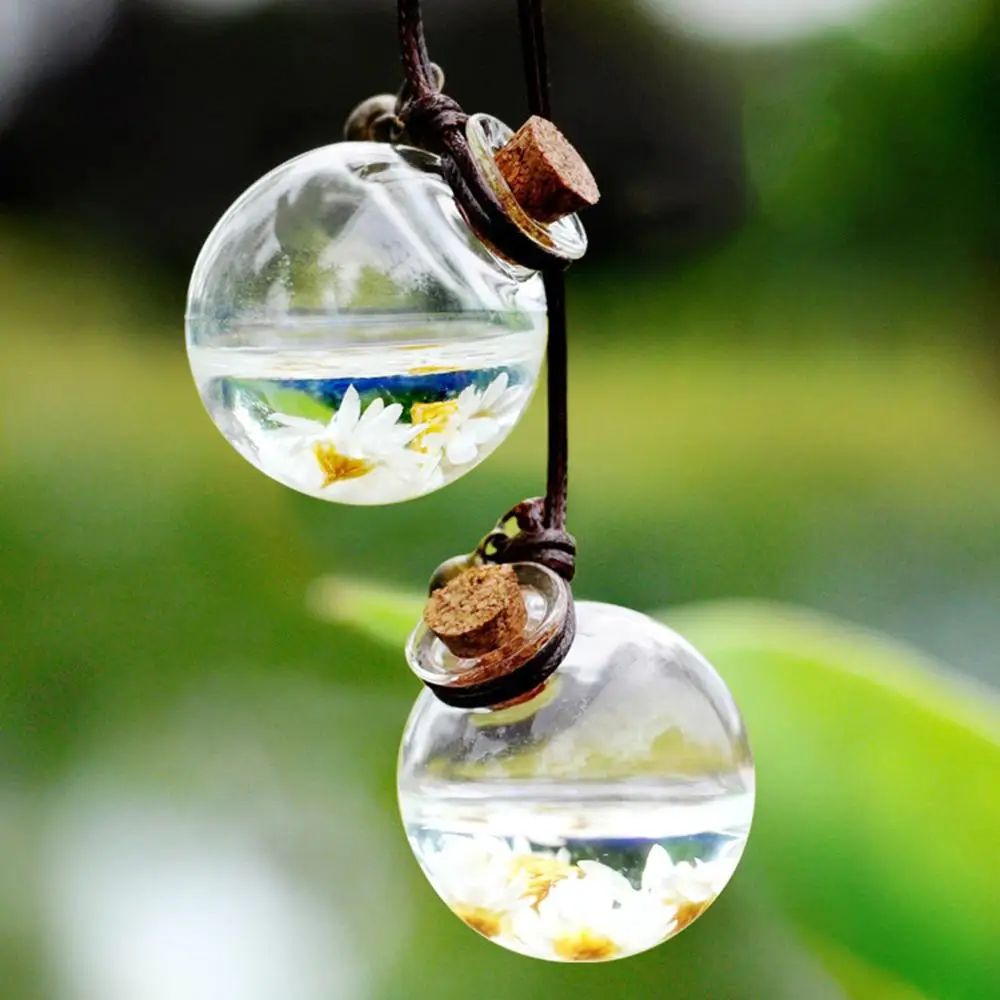

Clear Perfume Fragrance Air Freshener Empty Bottle Car Home Hanging Ornament Car Diffuser Hanging Aromatherapy Bottle