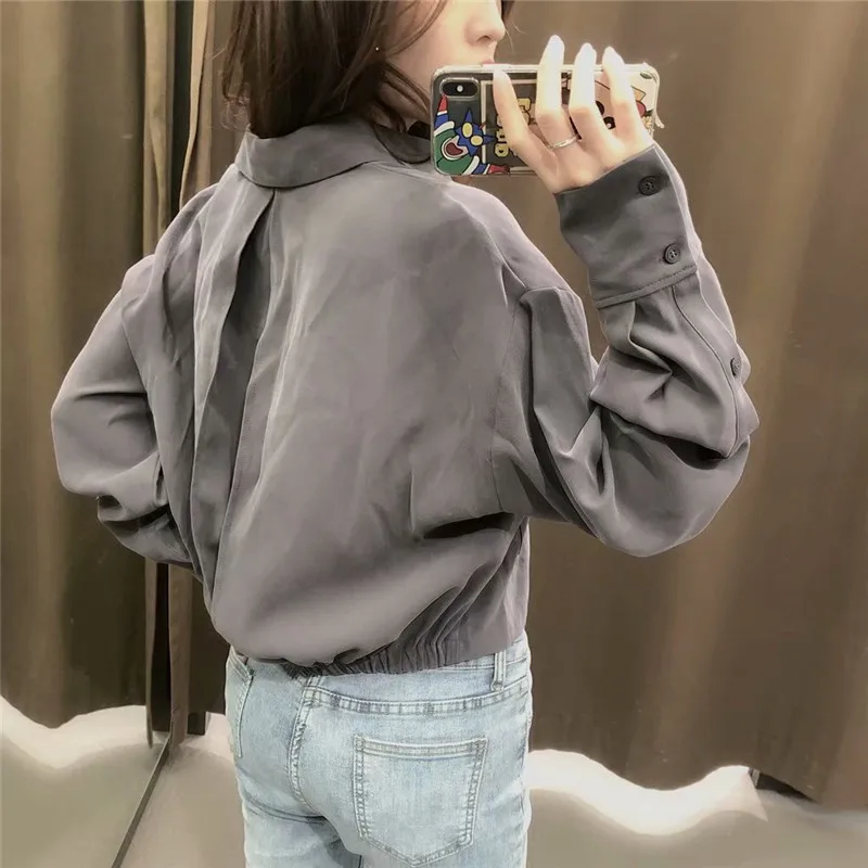 

ZA Women Pocket Cropped Shirt 2021 Long Sleeve Pleated Cuffs Office Lady Top Female Fashion Elastic Hem Short Gray Shirts
