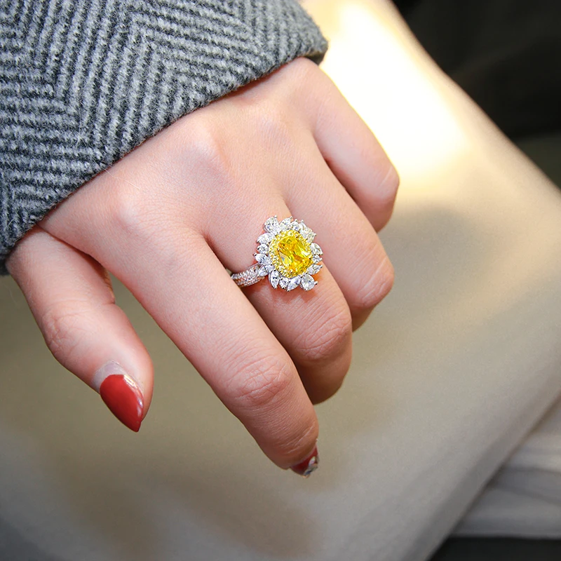 

Luxury Female Big Yellow Topaz Ring 100% Real 925 Sterling Silver Engagement Ring Vintage Wedding Rings For Women