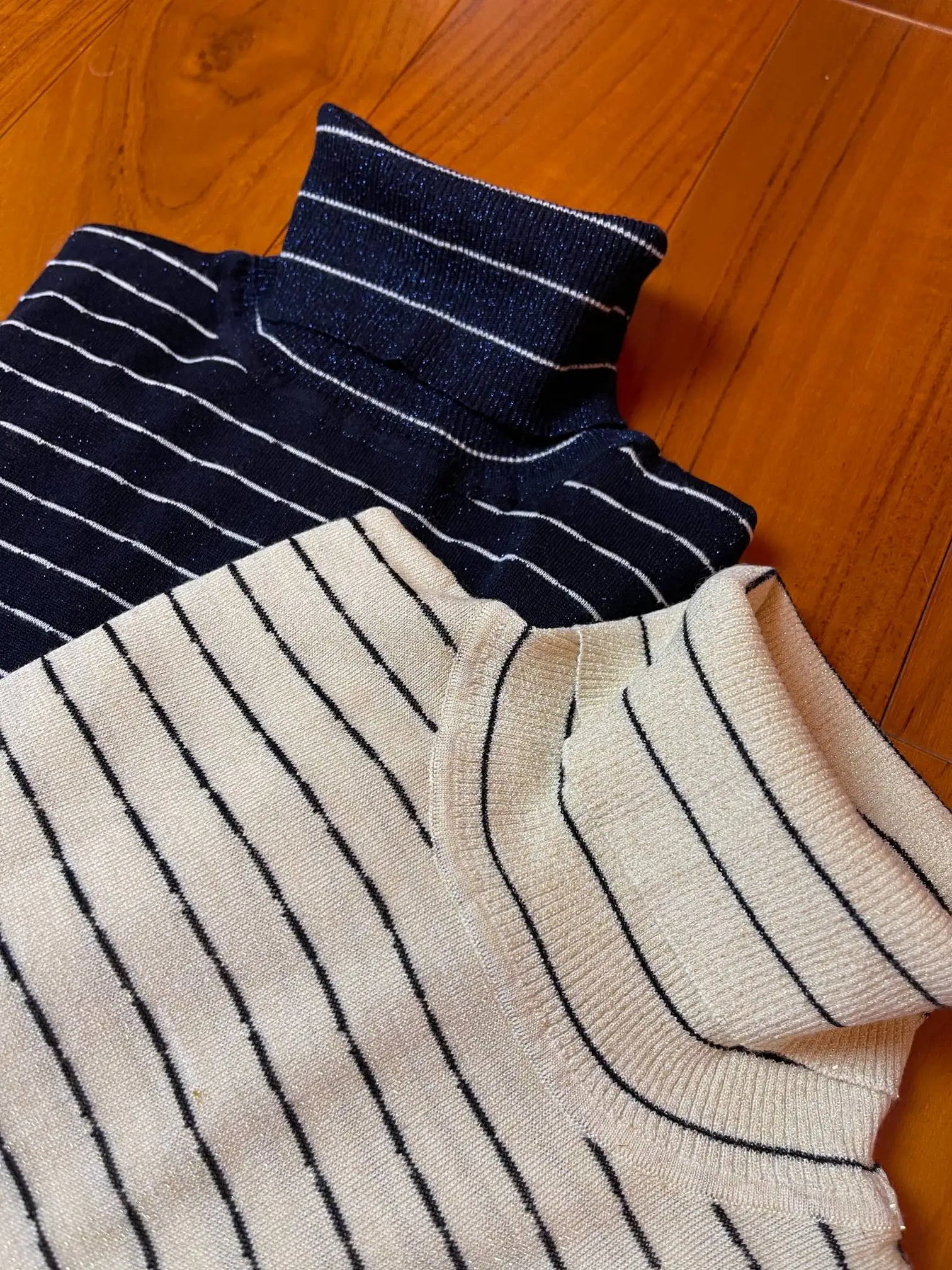 Ladies 2021 New Fashion Sexy Casual Sheep Hair Clip Gold Stripe Base Shirt 1221