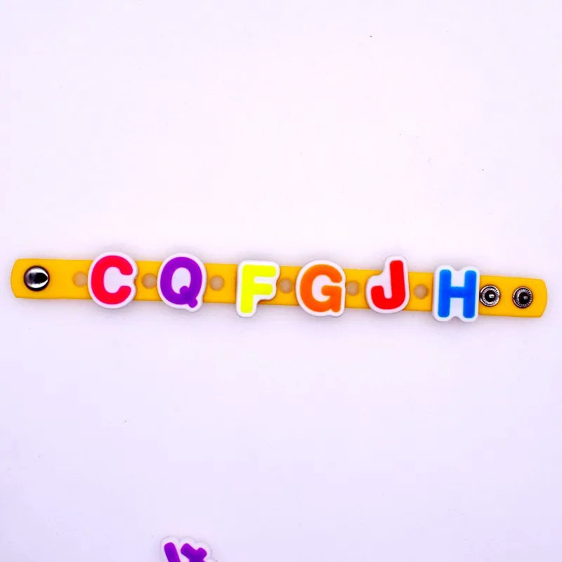 

Colorful Night Light 26 PCS English Letters A-Z NOCTILUCENT Decorations For Shoe/Wristbands Party Gift