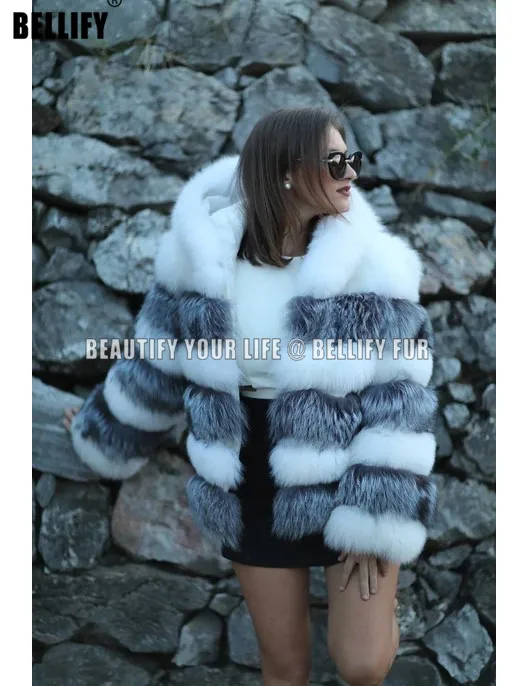 Длинная зимняя куртка с капюшоном в полоску | Женская одежда