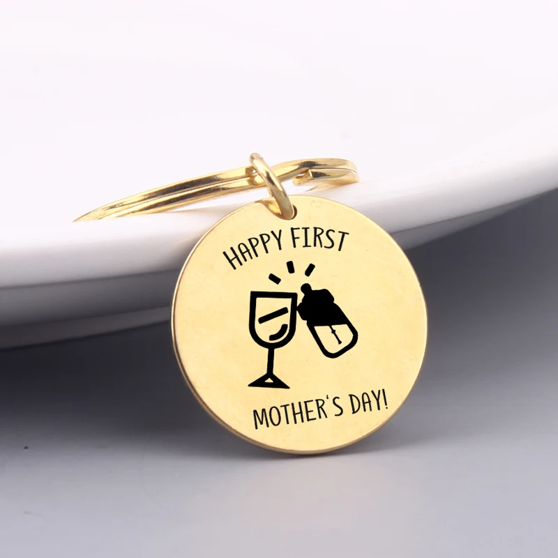 Подарок на день матери брелок с гравировкой счастливый первый красные бокалы для