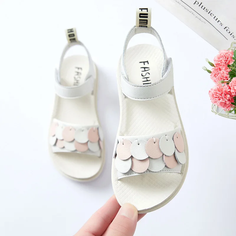 

Kids Sandals 2021 Summer Girls Fashion Genuine Leather Beach Sandals Children Princess Flats Soft Sole Solid Dress Baby Shoes