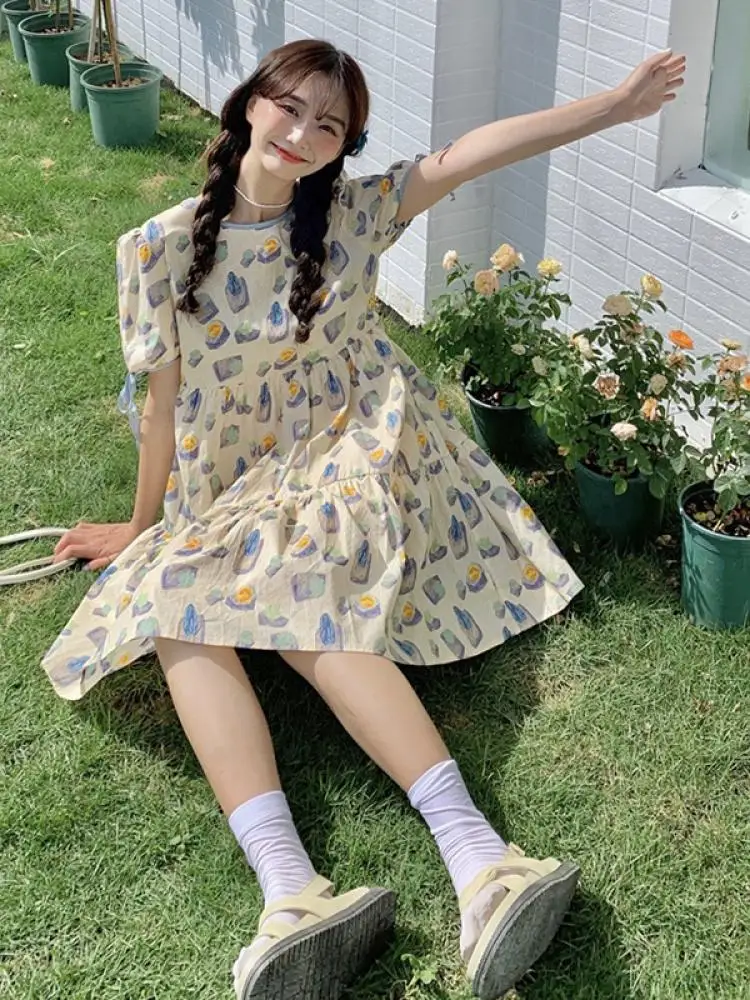 

Ladies Summer New Korean Fashion French Doll Sweet Round Neck Puff Sleeve Short Sleeve Floral Dress