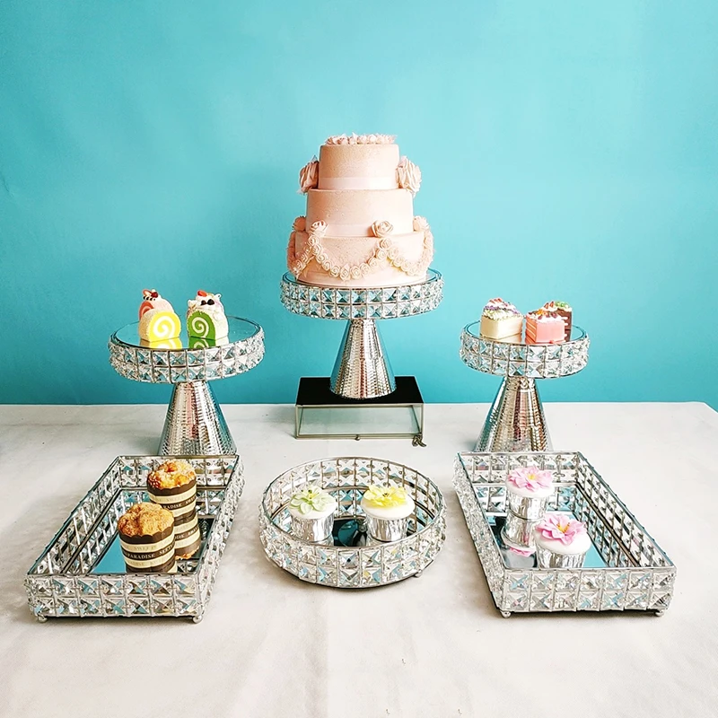 Европейский стиль Хрустальный стенд для торта из Пномпеня зеркальный стеклянный