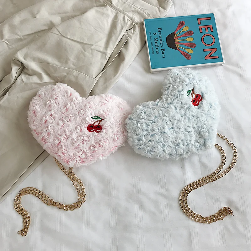 

Женская наплечная сумка из искусственного меха, модная дамская сумка-мессенджер в форме сердца, женская сумка для покупок, праздничная сумк...