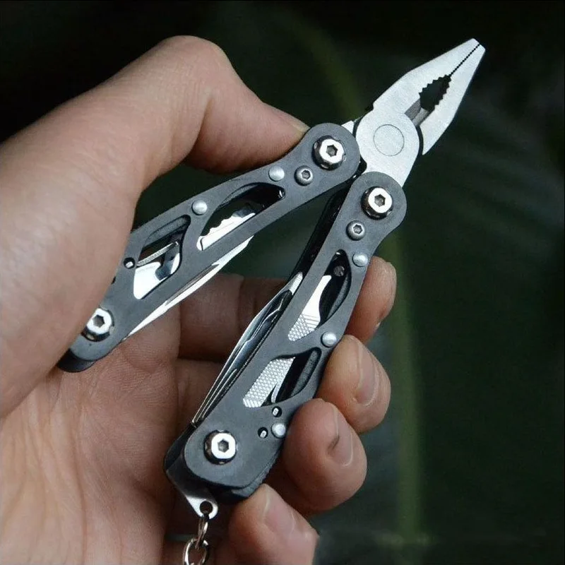 

Mini Multifunctional Knife Pliers Outdoor Portable Combination Tool Needle-Nose Pliers EDC Folding Keychain Pocket Tool Pliers