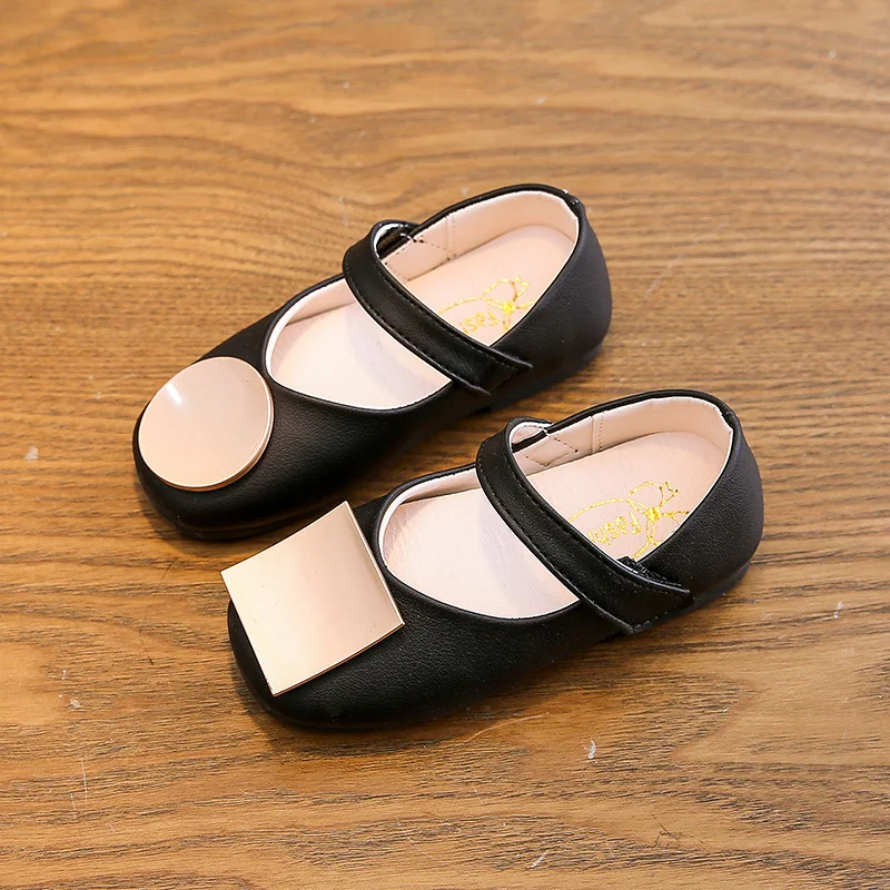 Женские тонкие туфли с закрытым носком принцессы на плоской подошве маленькие