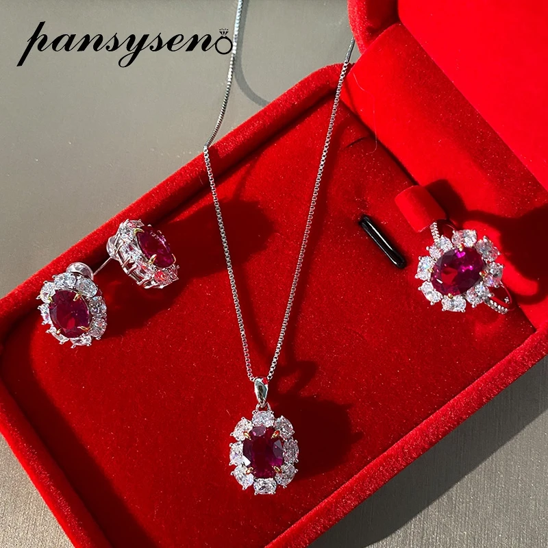 Набор свадебных украшений Ruby Lab Moissanite набор из колье/сережек/кольца