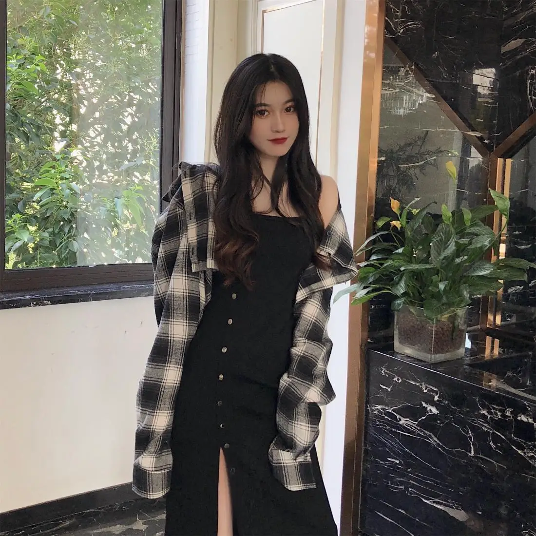 

Short plaid long-sleeved shirt + sexy split waist suspender dress