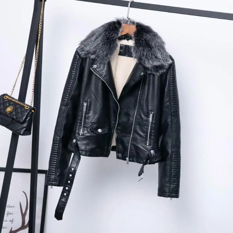 

2019 Autumn Winter Ladies Warm Leather Jacket New Women Slim Faux Wool Liner Short Coats Ladies Fur Collar Black Bikers Jackets