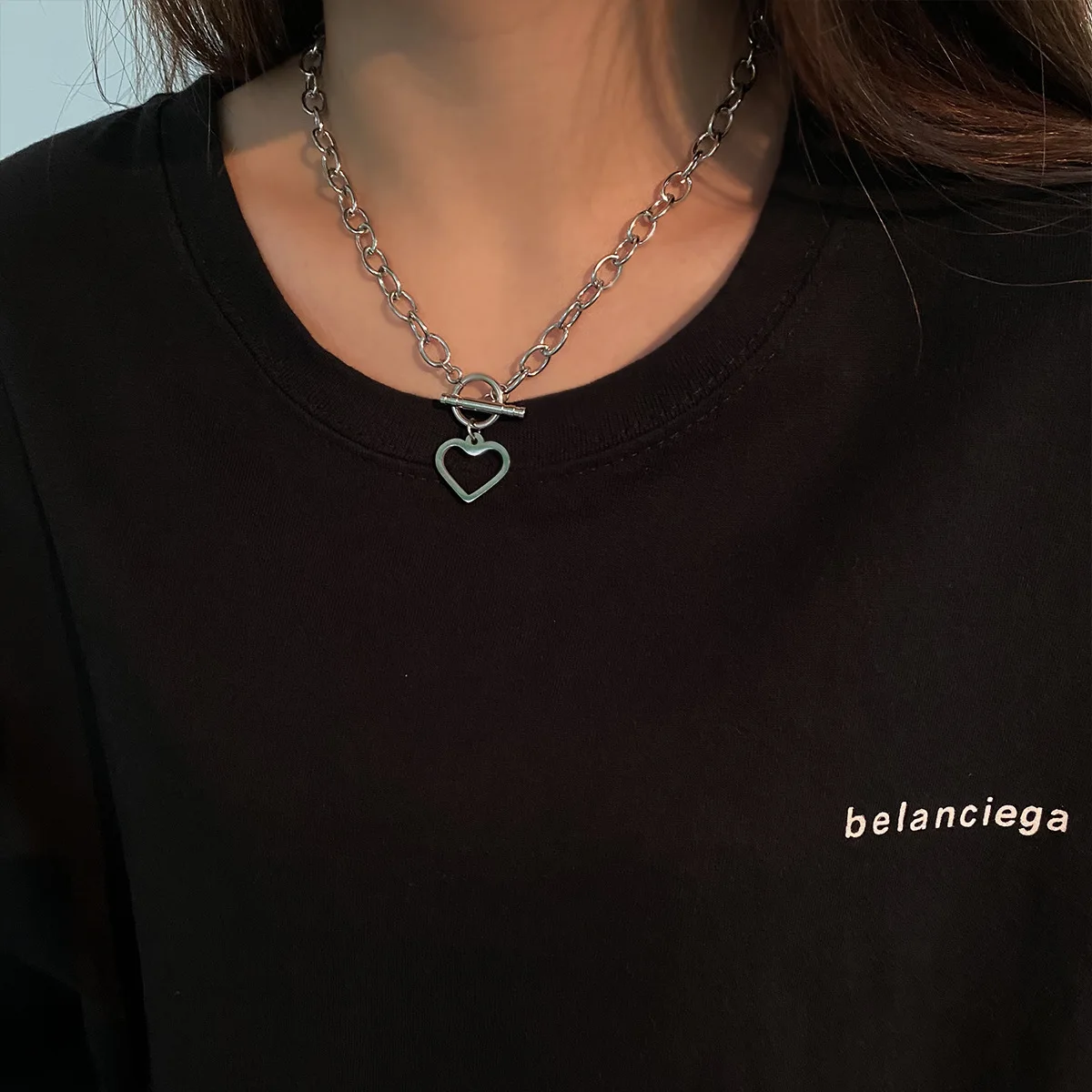 

Punk Layered Chain Necklace Neck Chains For Women Vintage Exaggerated Golden Goth Hoop Metal Necklace 2021 Clavicle Jewelry