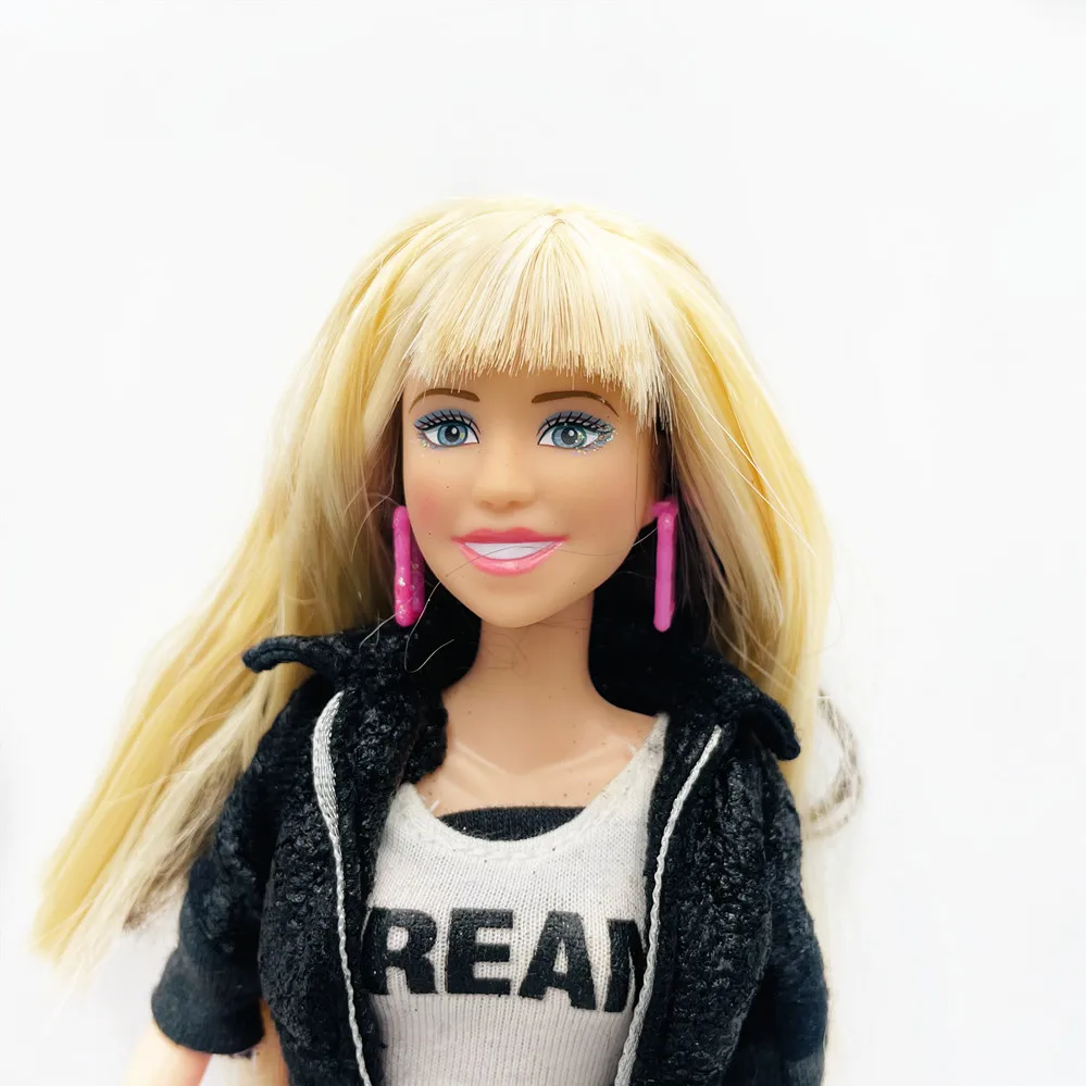 

25cm Original Fashion Action Figure Hanna SGolden brown hair Smiling girl Rock girl Fashion doll Best Gift for Child