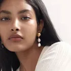 Не тускнеет PVD золотой отделкой милые элегантные жемчужные Ленточки серьги Нержавеющаясталь не тускнеет золото ювелирные изделия оптом