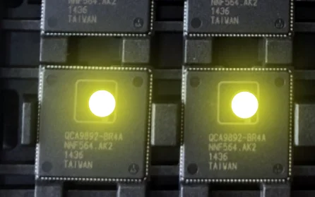 

2-10 шт в упаковке, новая QCA9892-BR4A QCA9892 QFN108 Беспроводной коммуникационная микросхема