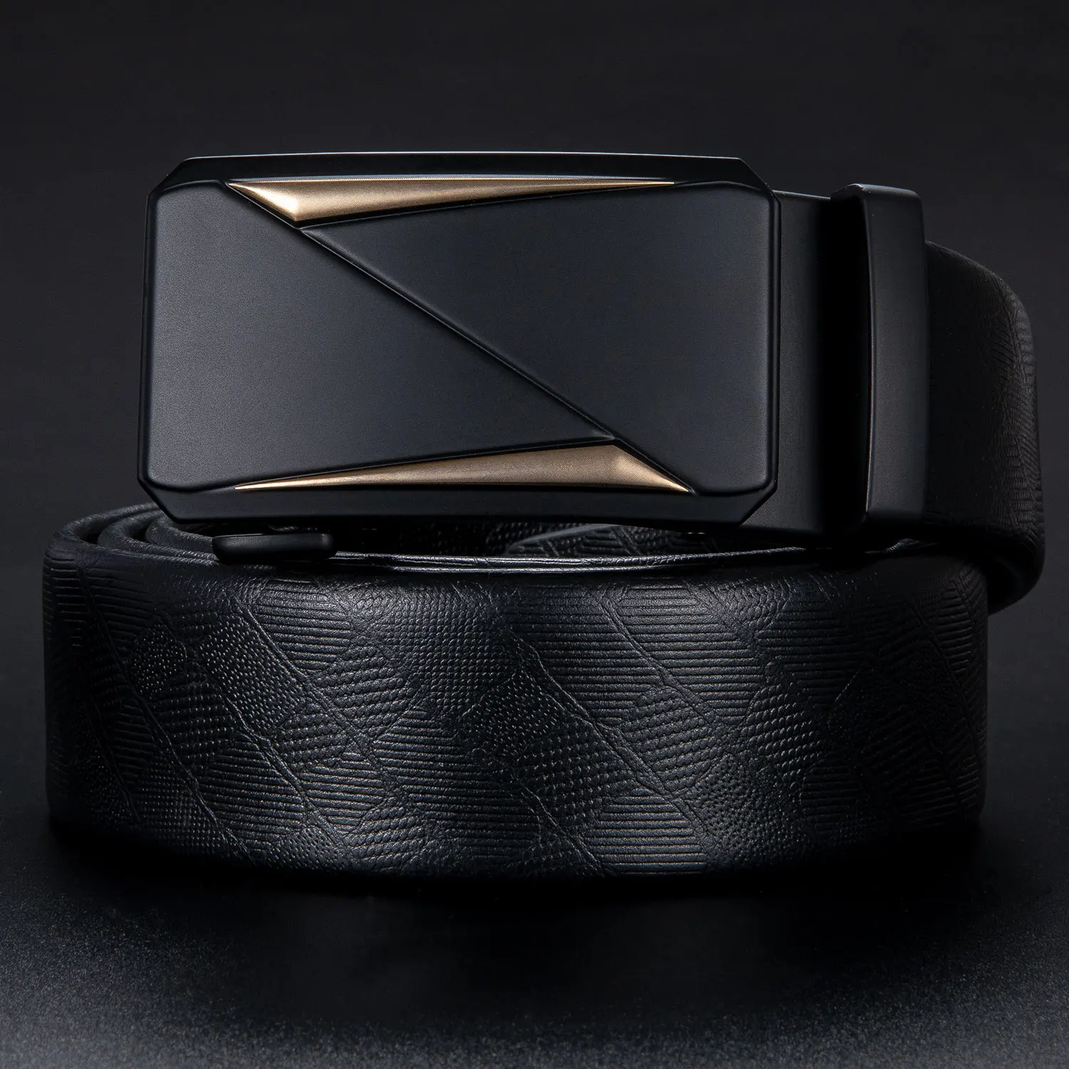 Мужской ремень Barry.Wang черный из воловьей кожи с золотой застежкой на талии