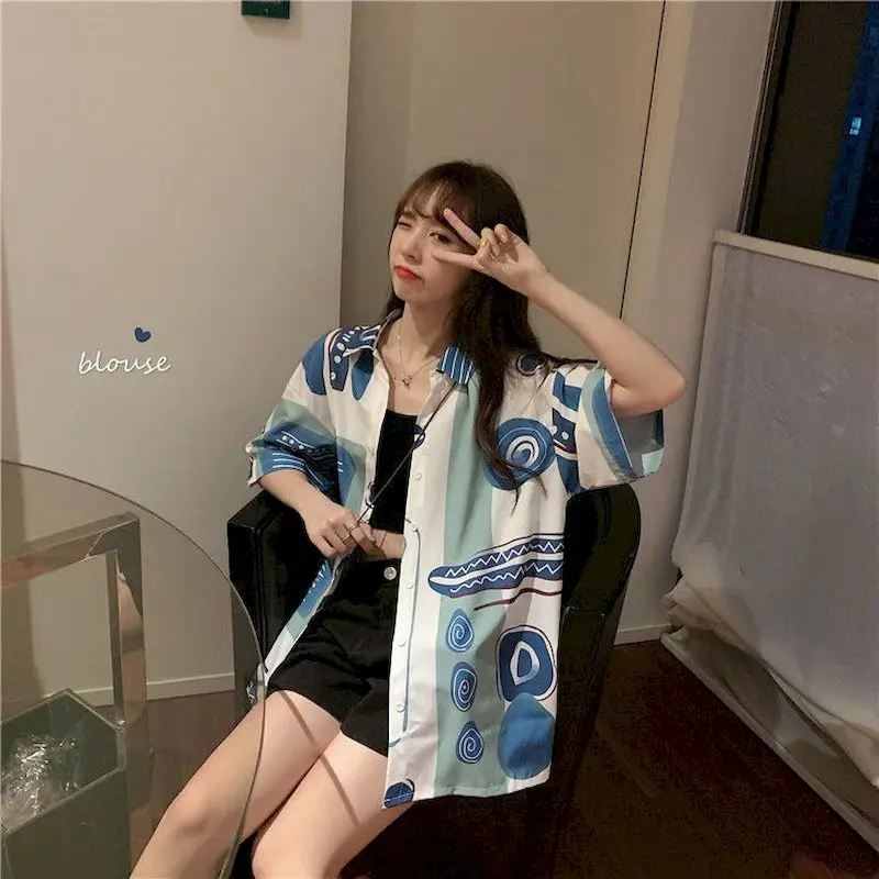 

2021 Spring Vintage Long Sleeve Blouse Geometric print Korean Hong Kong Style Retro Women Button Up Shirt Harajuku Fashion Tops