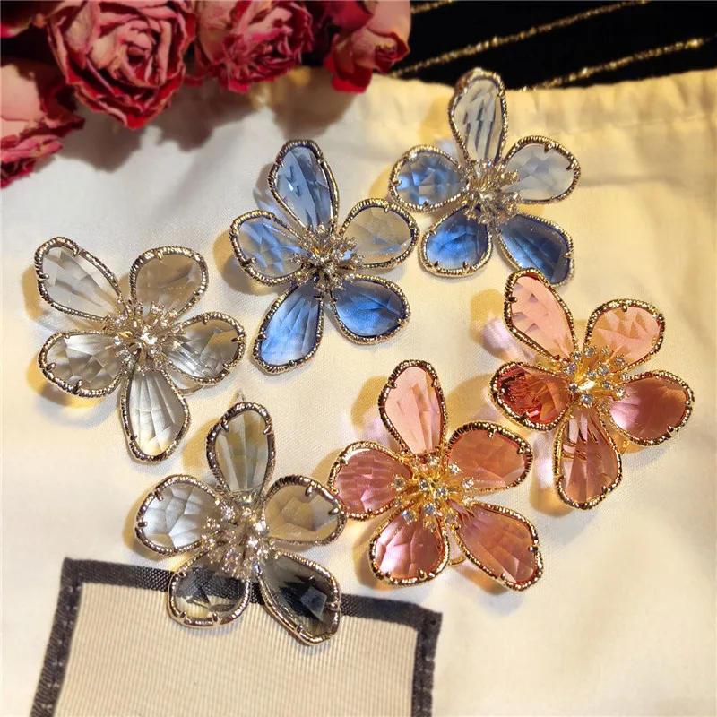 

Stud Earrings For Women S925 Sterling Needles Vintage Temperament Five Petal Flower Cubic Zirconia Hyperbole Fine Jewelry