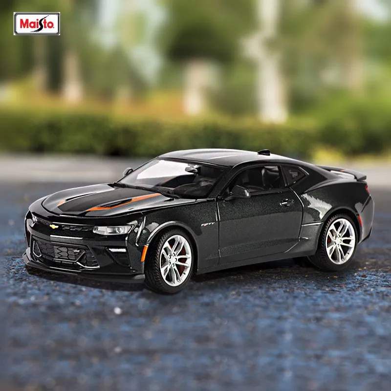 Maisto 1:18 Chevrolet спортивный автомобиль автомобильный брелок для автомобильных