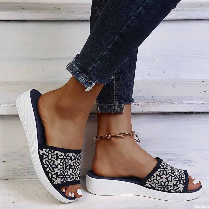 

HOT Summer Slippers Women Shoes Printed Female Flats Beach Ladies Casual Shoes Soft Sole Open Toe Sandals Females Slides New