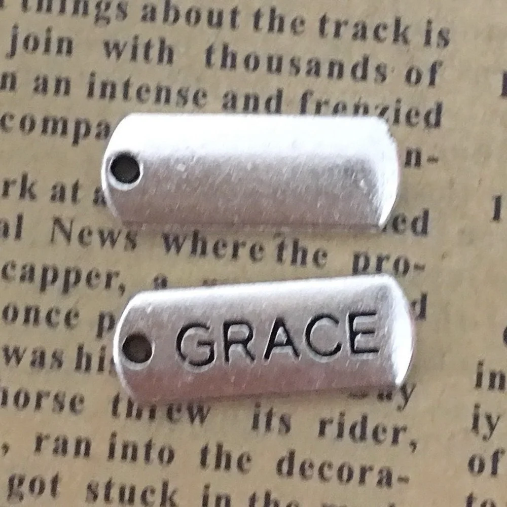 

100pcs Grace Charms 8mm x 21mm DIY Jewelry Making Pendant Antique Silver Color