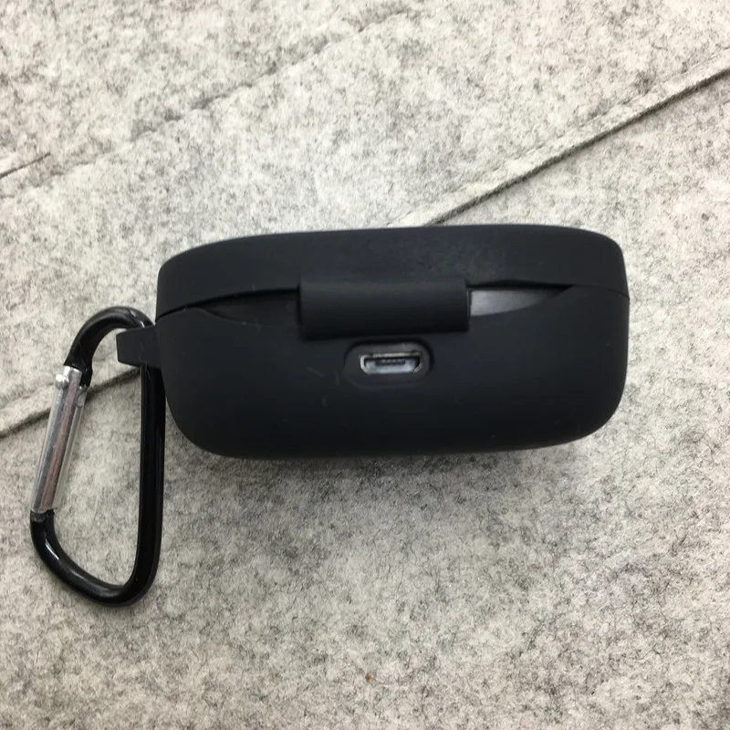 Чехол для беспроводных Bluetooth-наушников Xiaomi MI Redmi Airdots 1/2 силиконовый с цепочкой