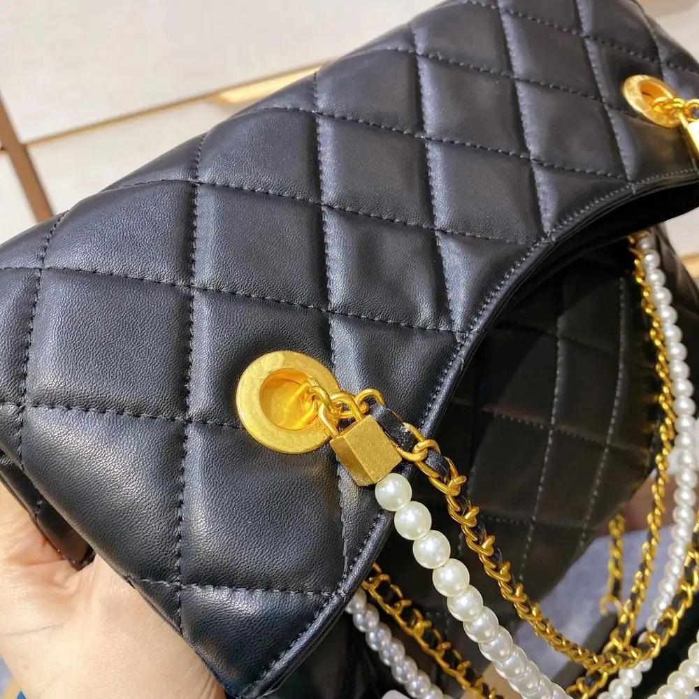 

New Fashion Solid Color Female Bag with Logo Rhombic Pearl Chain Bag Shoulder Messenger Bag Flap Lock Handbag