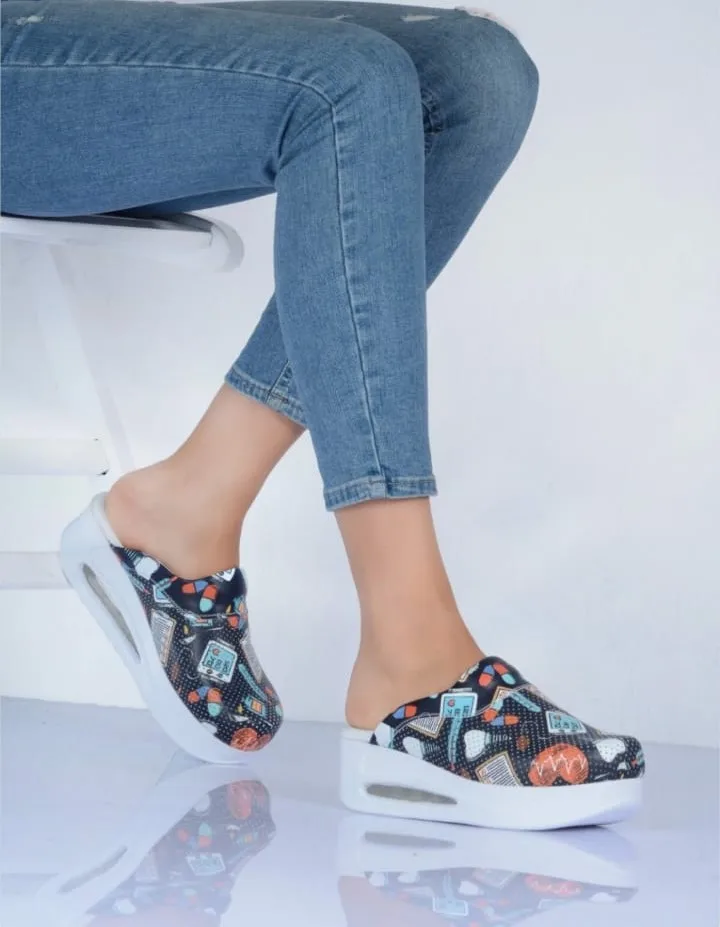 

Orthopedic Sabo Slippers Doctor Nurse Hospital Cook Slippers Medical Slippers Heel Spur Reinforced Flat Sole Embossed Slippers