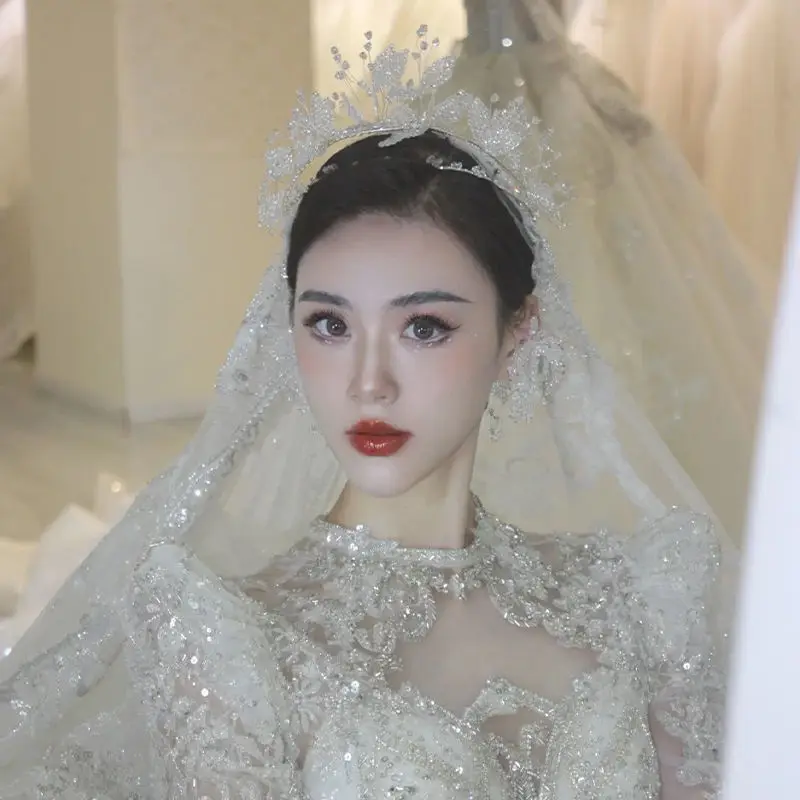 

Женская заколка Стразы с жемчугом и геометрическим узором