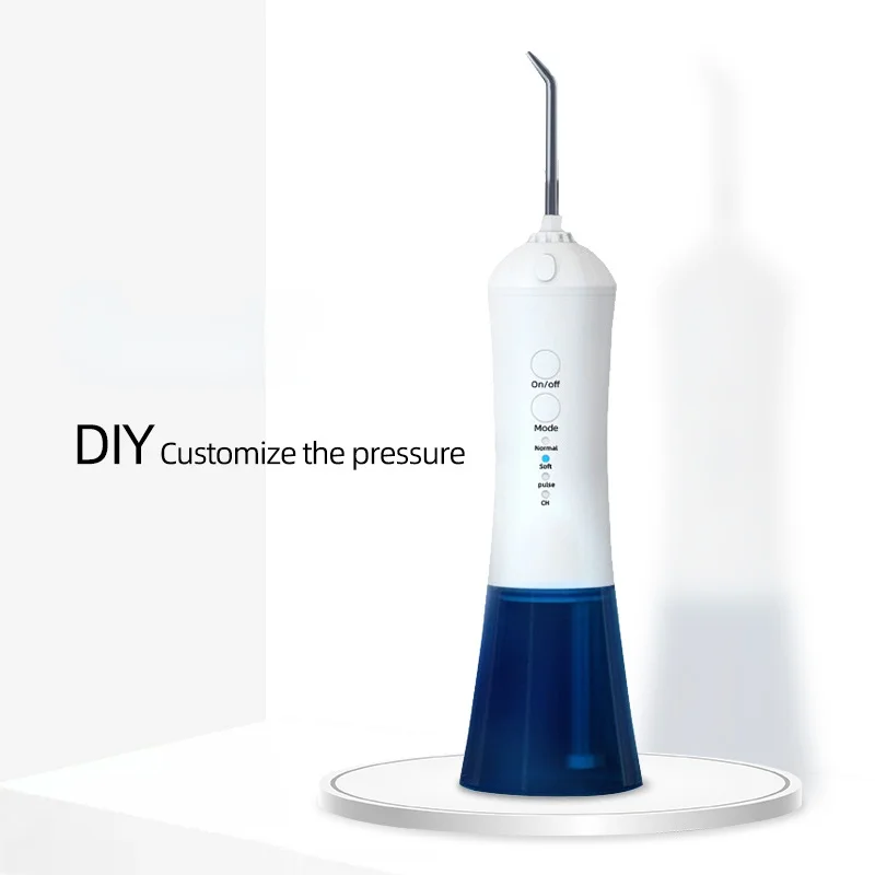 

Portable Oral Irrigator Water Flosser With Battery Models Rechargeable Water Jet 230ml 3 Models Big Water Tank Waterproof