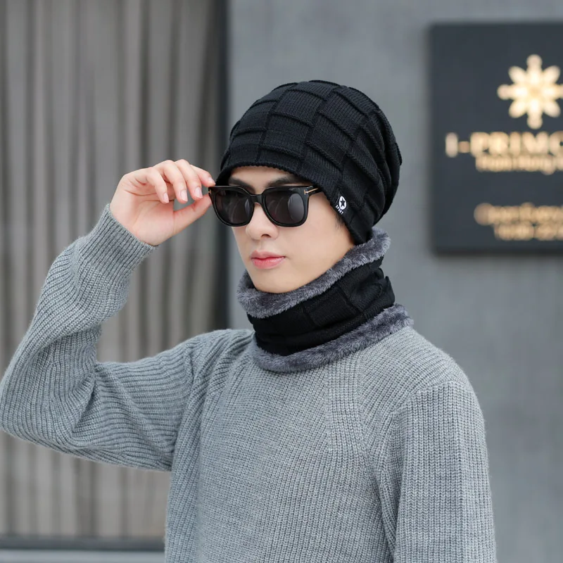 Men's hats in autumn and winter plus velvet knit Korean version of head scarf set ear protection warm wool hat |