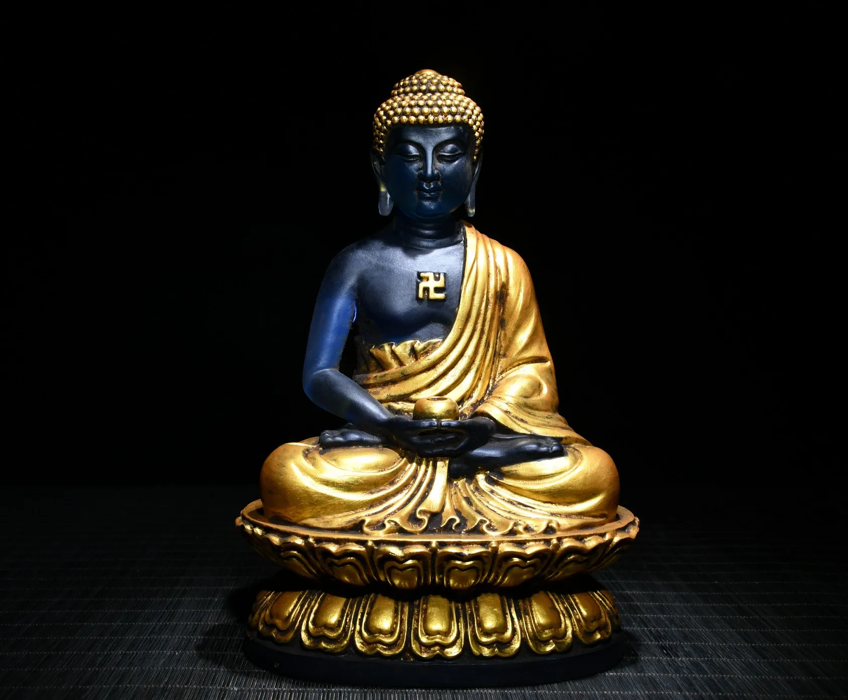 

Chinese Folk Collection Old Colored glaze Gilt Medicine Buddha Sakyamuni Amitabha Sitting Buddha Ornaments Town House