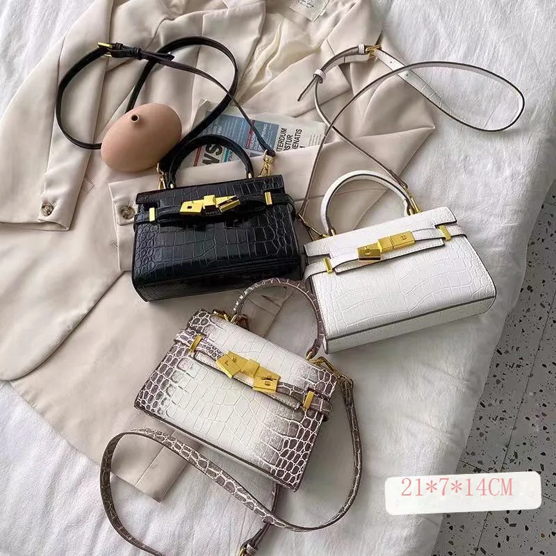

New Casual Bag Trend Kelly Bag Elegant And Generous Hand Goddess Bag Texture Messenger Bag