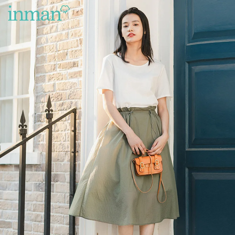Inman 2020 г. Новое поступление Летнее мягкое платье с короткими рукавами и зауженной