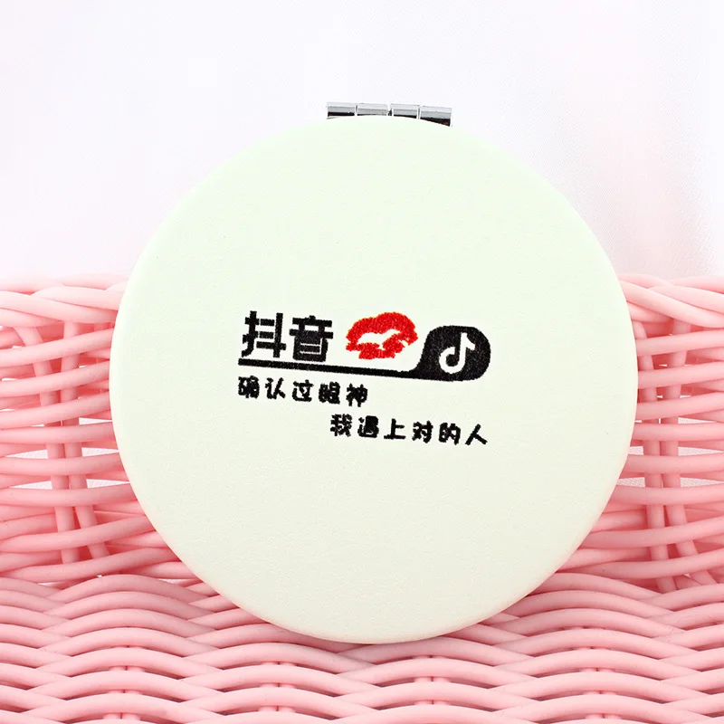 PU Folding Small Mirror Portable Makeup Pocket Mirror Round Mirror - Цвет: 26