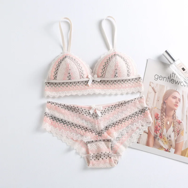 Кружевной треугольный бюстгальтер для девочек с глубоким V образным вырезом