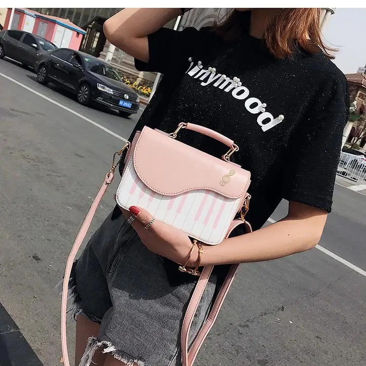 pink Новинка, милая сумка на плечо с рисунком пианино, модная повседневная женская сумка из искусственной кожи, сумка через плечо, сумка-мессенджер, женская сумка с клапаном - Цвет: pink