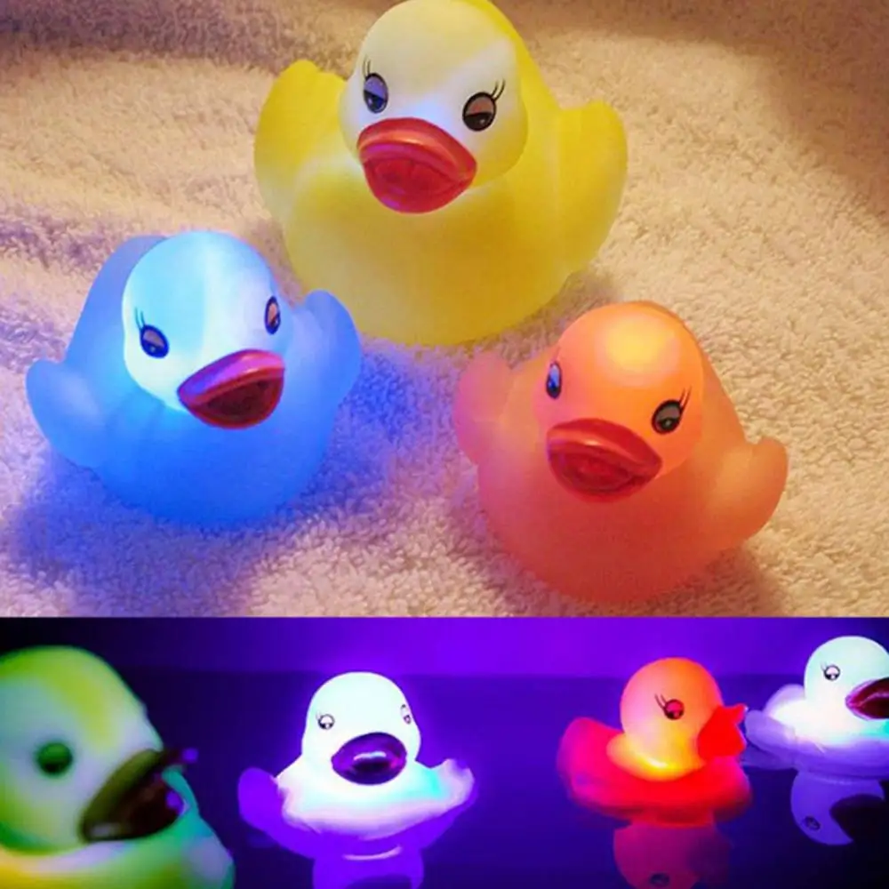 

Water Sensing Glowing Duck Toys Kid Bath Toys Baby Rubber Duck Light Up Water Floating Toy for Children Luminous Ducks Beach Toy