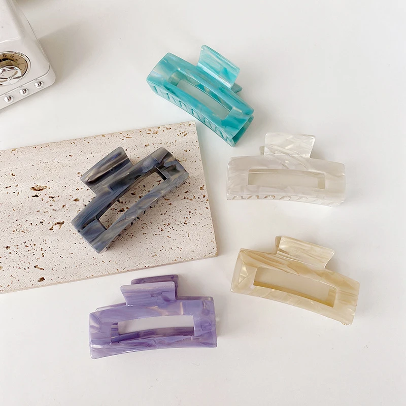 

2021 New Ins Large Geometric Hollow Square Tortoiseshell Solid Color Acetate Hair Clip Hair Claw for Women Hair Accessories