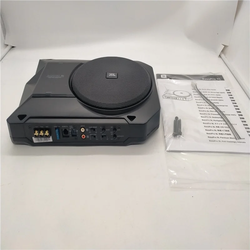 JBL BASSPRO SL компактный автомобильный сабвуфер 8 дюймов 125 Вт |