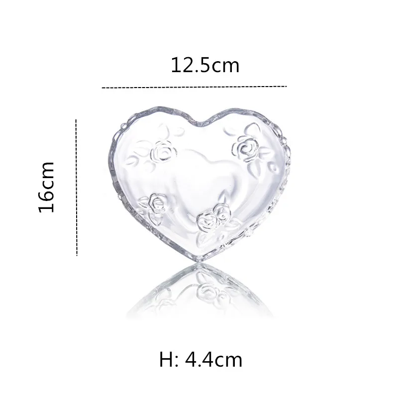 Прозрачный поднос в форме сердца розы цветочные гравировочные орехи салатовые