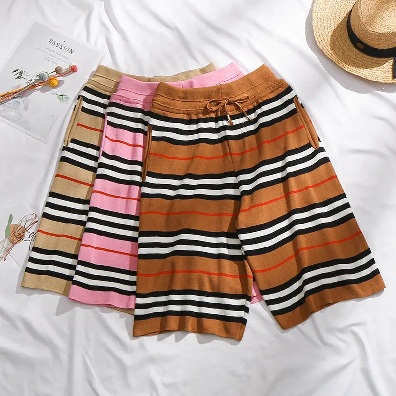 

Knitted Ice Silk Five-point Short Leg Pants Female Student Leisure Sports Shorts