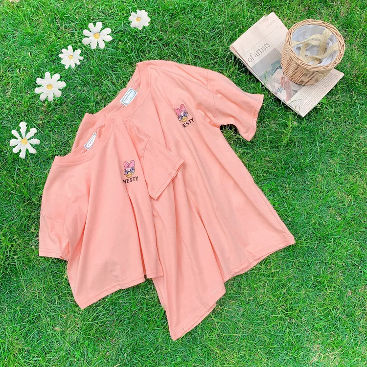 

Parent-child wear 2020 summer new girls net celebrity same T-shirt cartoon embroidery loose blouse short-sleeved female
