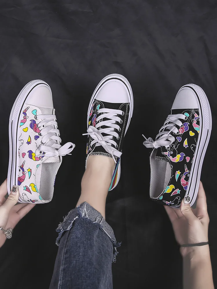 

New Casual WoMen Vulcanized Shoes Sneakers WoMen's Fashion Casual Lace-Up Colorful Canvas Sport Graffiti Board Shoes