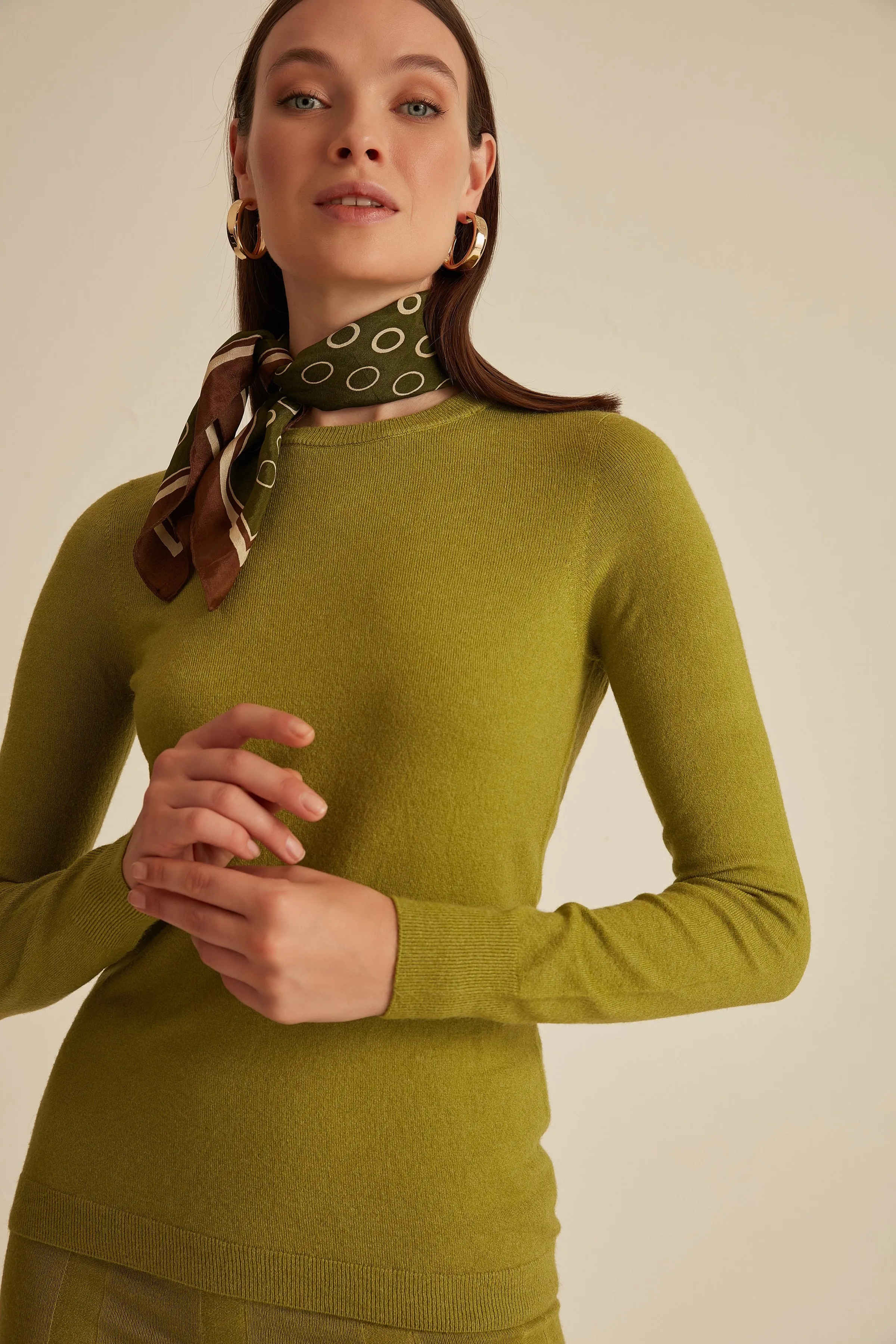 Женский трикотажный свитер с воротником для велосипеда-зеленый |